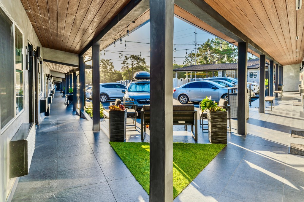 outsideview