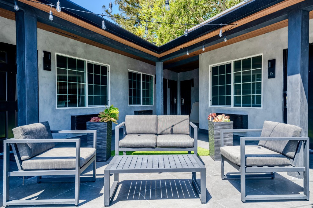 outsideview